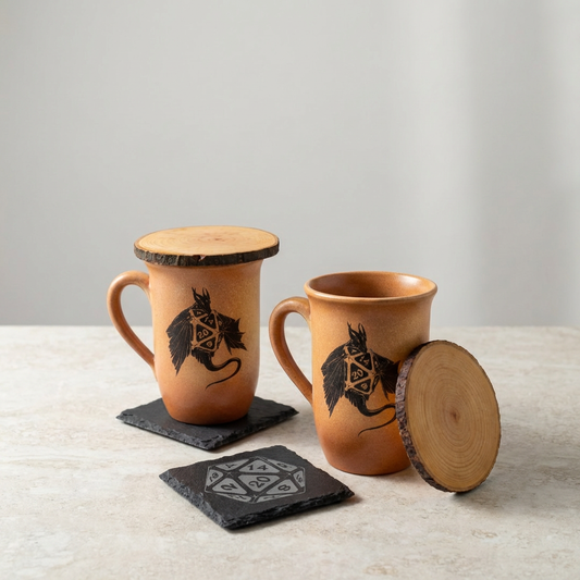 Gefährten-Set „Drachenschatz“ – 2-teiliges Tassen-Set mit Deckel & Untersetzer