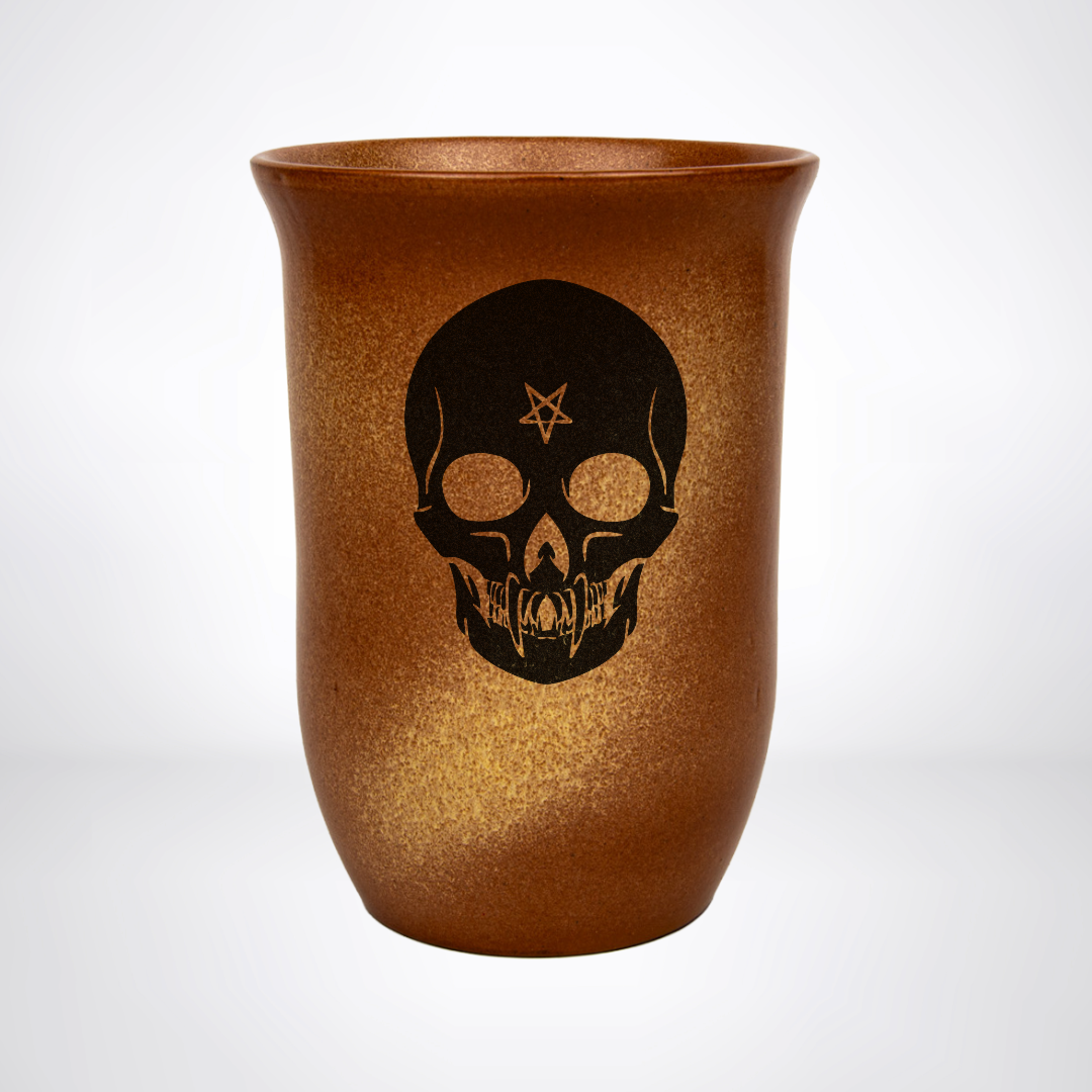 Tonbecher Vampir 0,4L – Proficiencies Kollektion – Sandstein