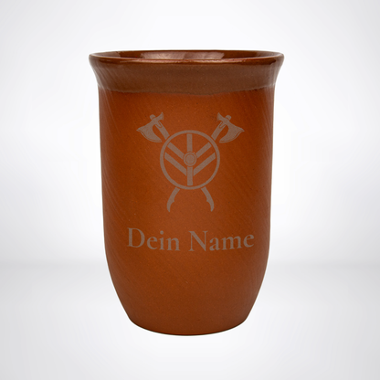 Tonbecher Nordkrieger 0,4L – mit Name – Proficiencies Kollektion – Natur