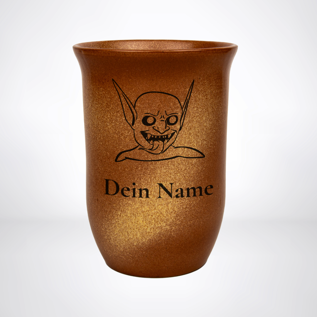 Tonbecher Goblin 0,4L – mit Name – Spezies Kollektion – Sandstein