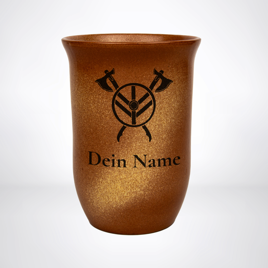 Tonbecher Nordkrieger 0,4L – mit Name – Proficiencies Kollektion – Sandstein