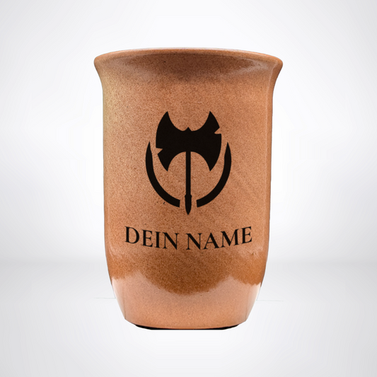 Tonbecher "Sandstein" 0,4L mit personalisierter Gravur – Pen & Paper-Klasse & Name