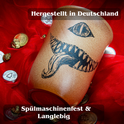 Tonbecher "Dunkler Wächter" - 0,4L - "Sandstein"