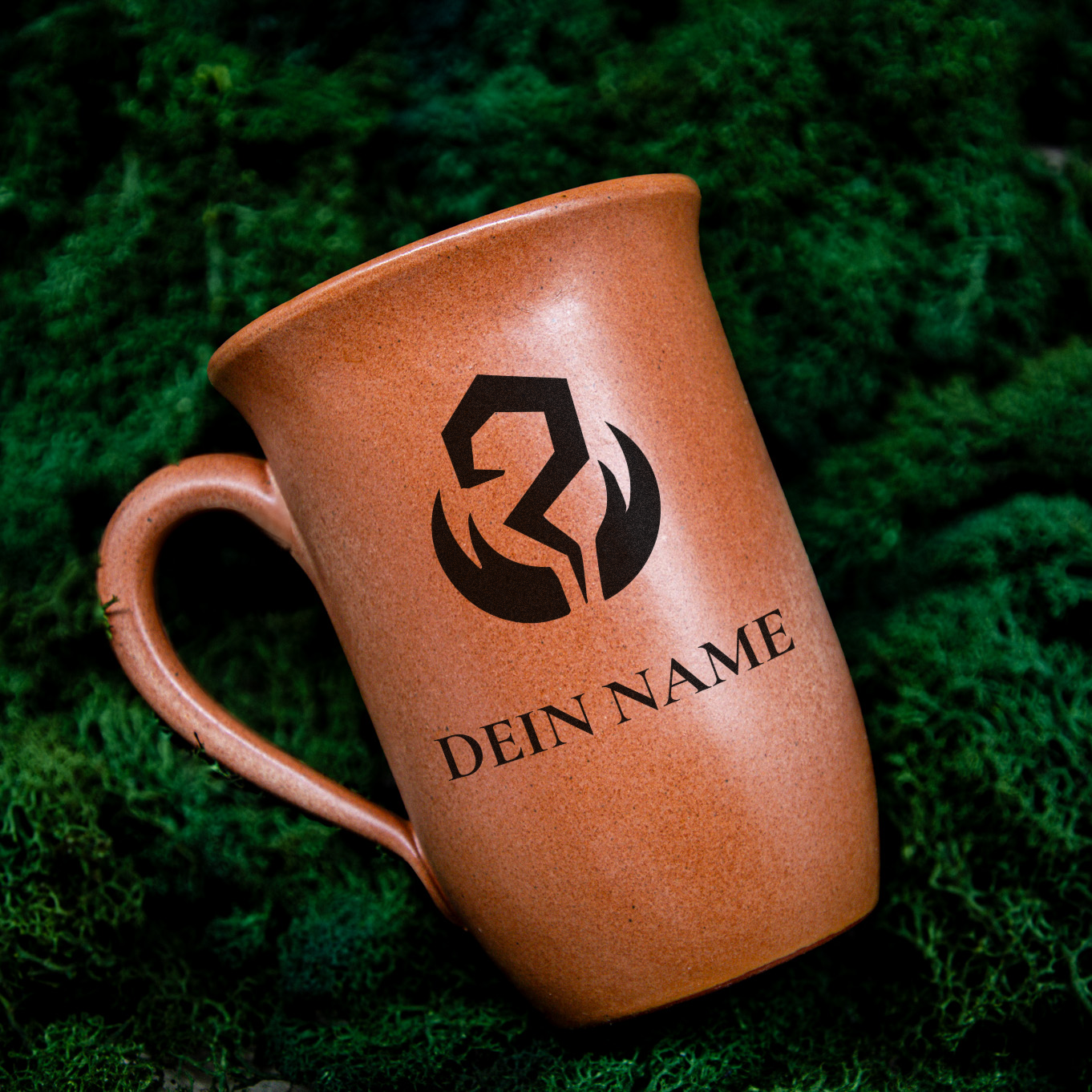 Tontasse 0,4L Druide  – "Sandstein" mit personalisierter Gravur (Symbol + Name)